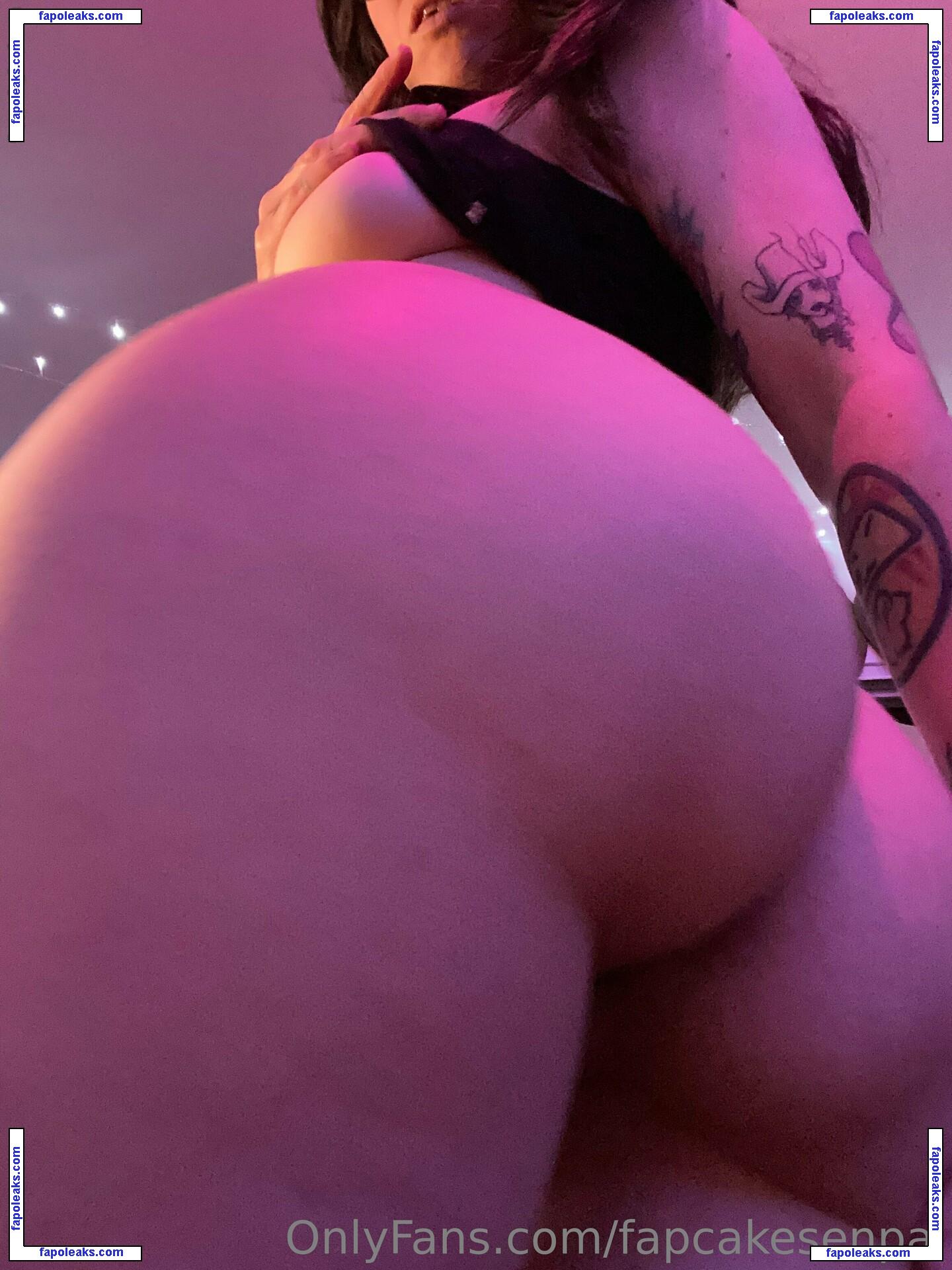 Fapcake Senpai / Chenteale Britt / fapcakesenpai / thefapcakesenpai nude photo #0036 from OnlyFans