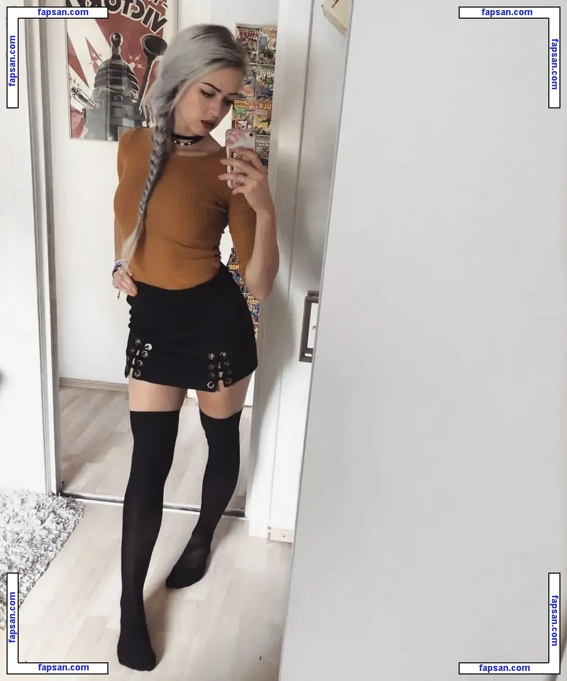 Farbenfuchs nude photo #0021 from OnlyFans