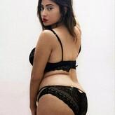 farihapriyam nude #0016