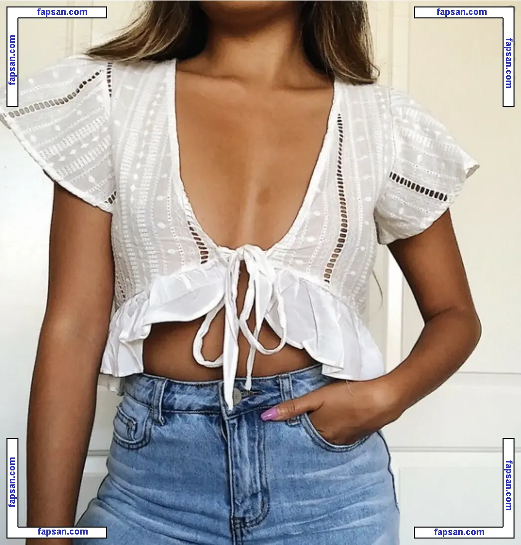 Farina Aguinaldo голая фото #0004 с Онлифанс