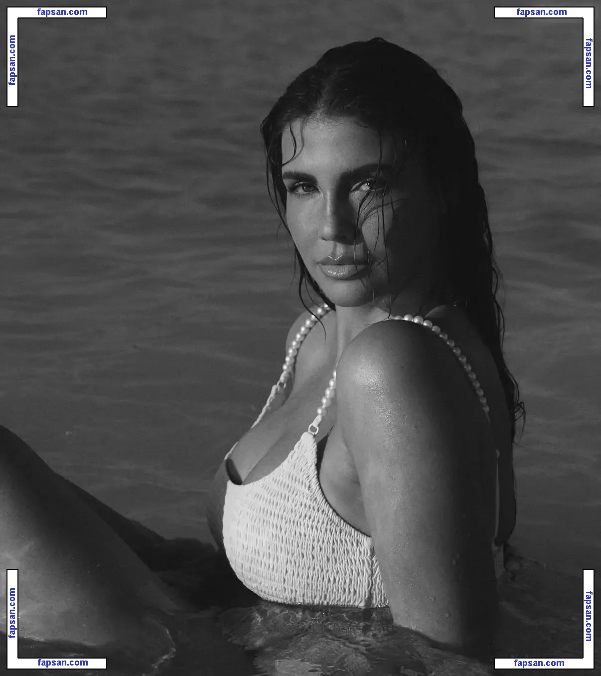 Farina Opoku nude photo #0046 from OnlyFans