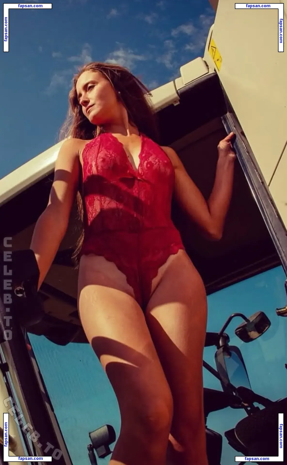 farmgirl_jasmin nude photo #0017 from OnlyFans