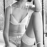 Faye Noir nude #0008