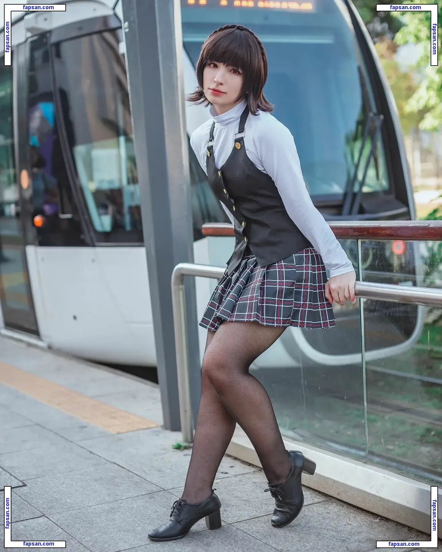 Faye Tan nude photo #0039 from OnlyFans