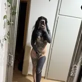 Fee.eeeee голая #0002