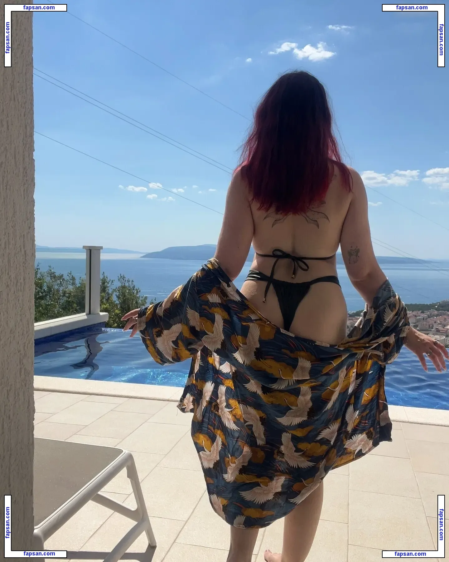 Feedeline nude photo #0145 from OnlyFans