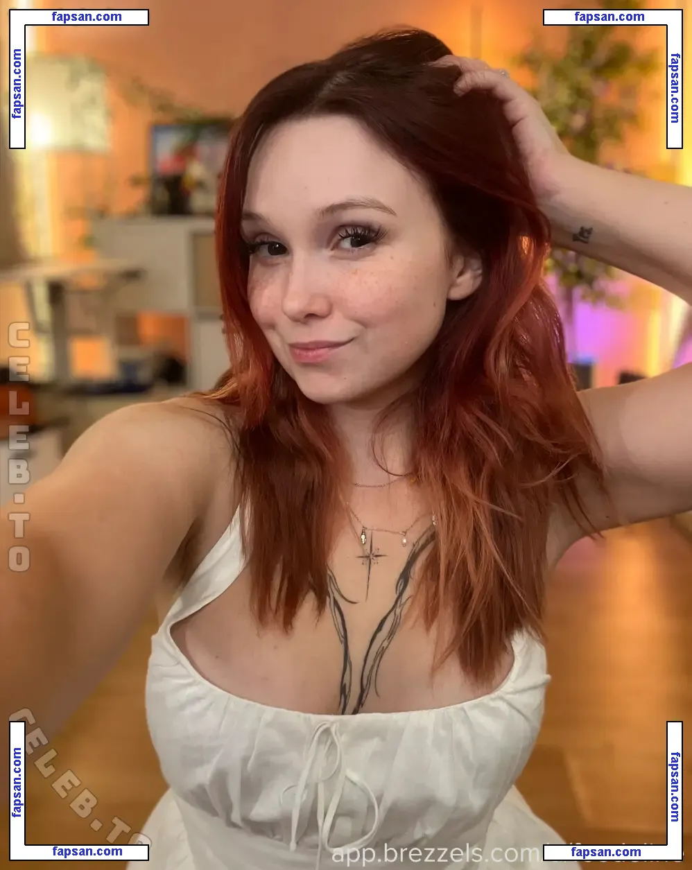 Feedeline голая фото #0154 с Онлифанс