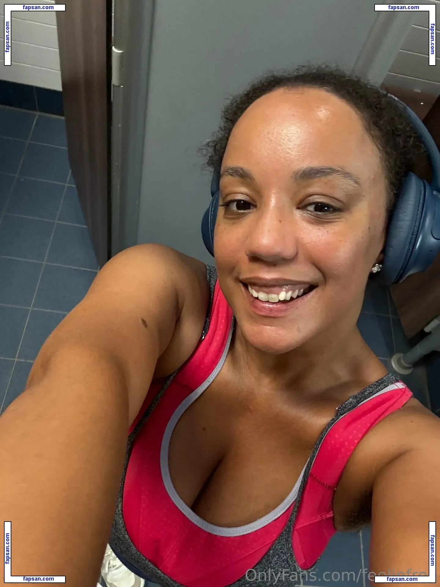 feelinfree nude photo #0070 from OnlyFans