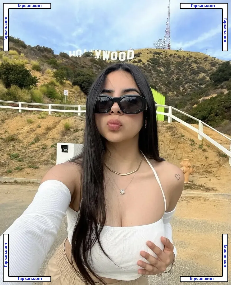 Feer Villalvazo nude photo #0002 from OnlyFans