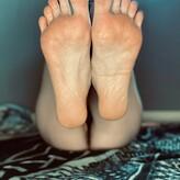feet.guurl nude #0003
