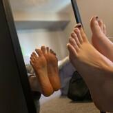 feet.guurl nude #0004