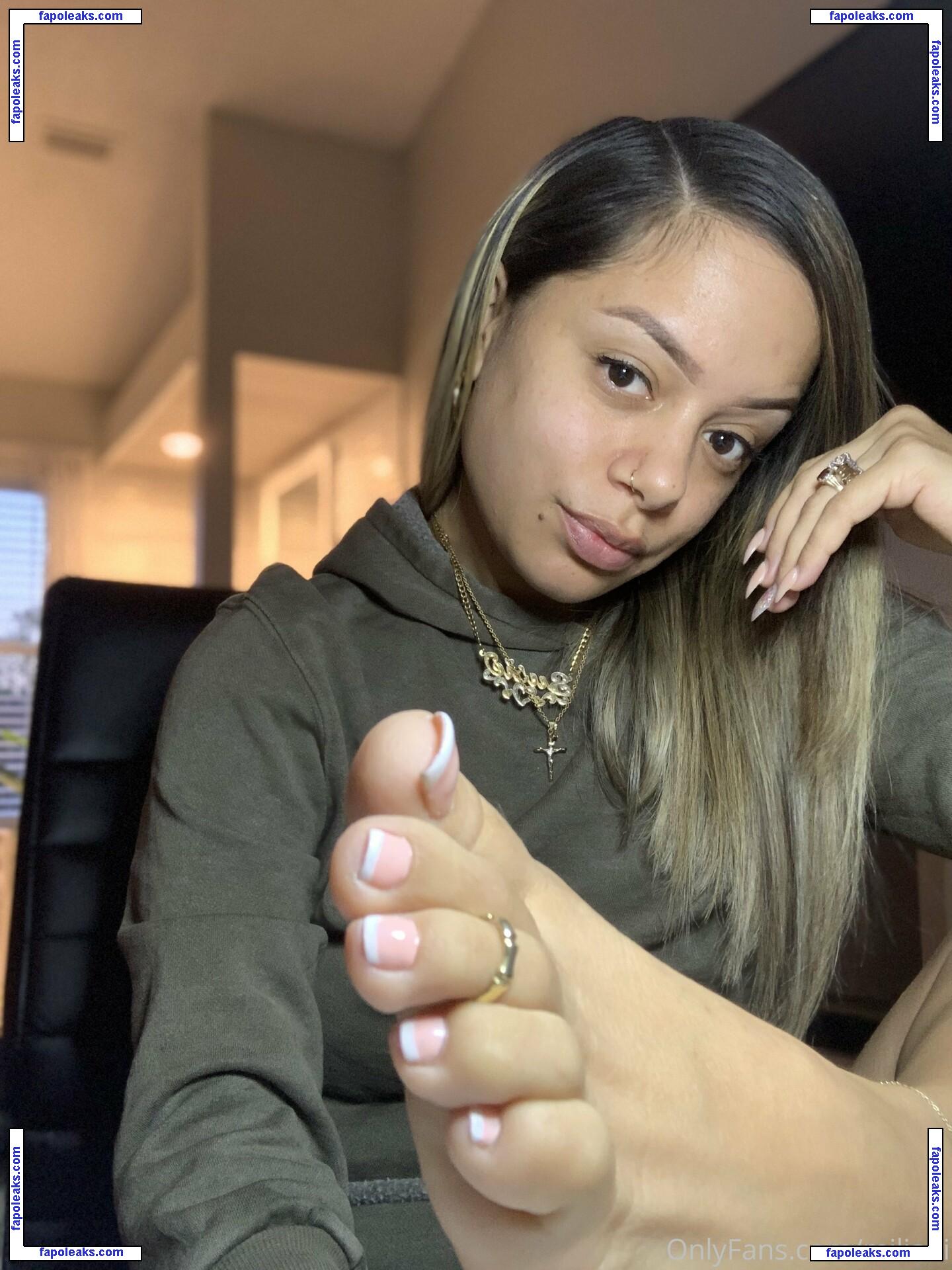 feetbymiliani / feetbymiliani_ / miliani nude photo #0002 from OnlyFans