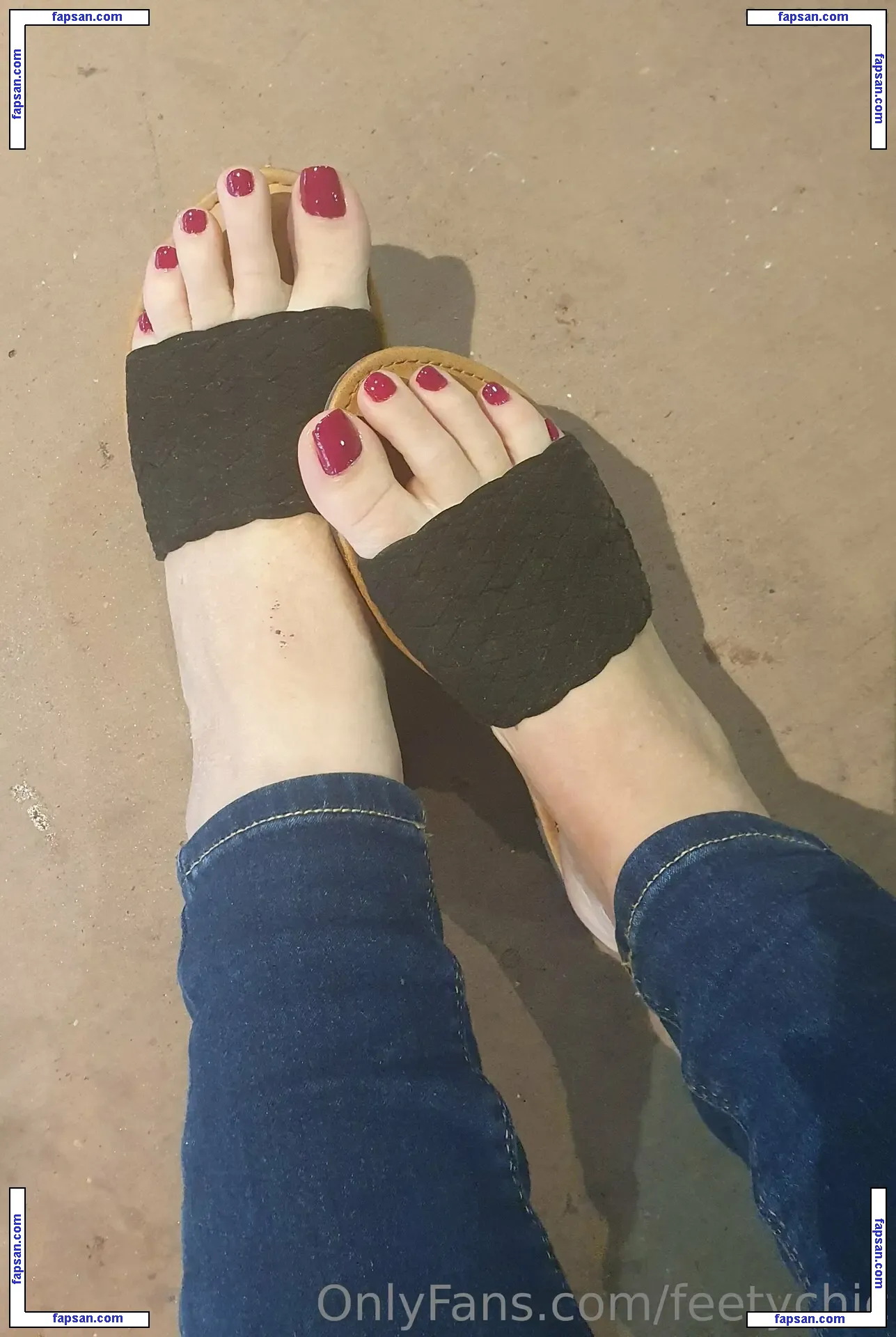 feetychic nude photo #0025 from OnlyFans