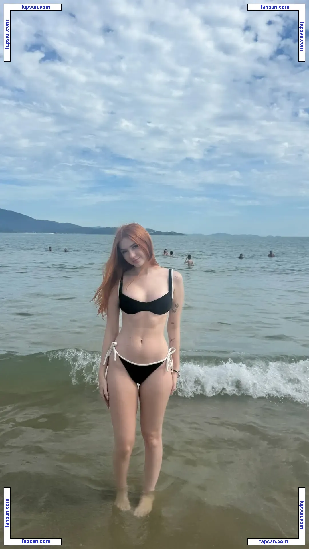 Fehanzen голая фото #0083 с Онлифанс