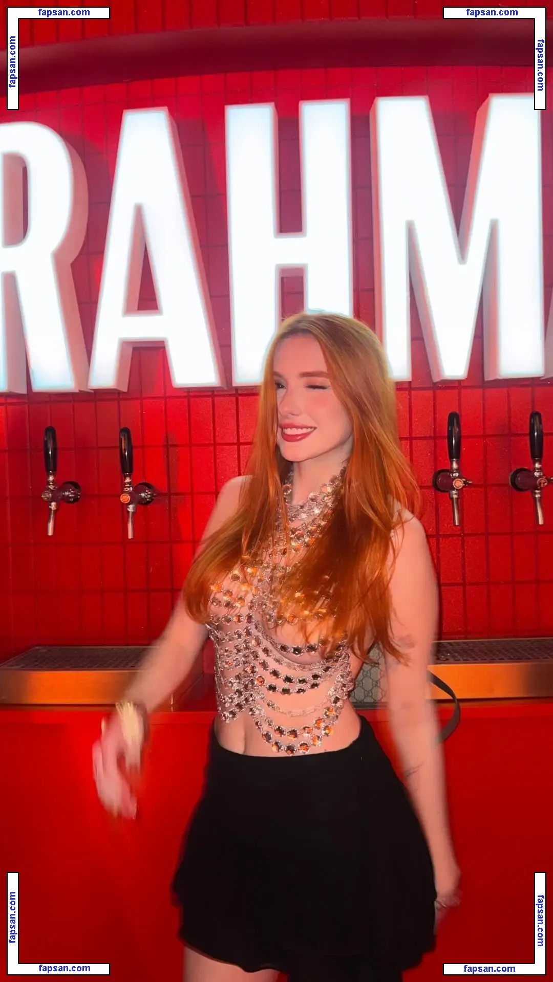 Fehanzen голая фото #0090 с Онлифанс