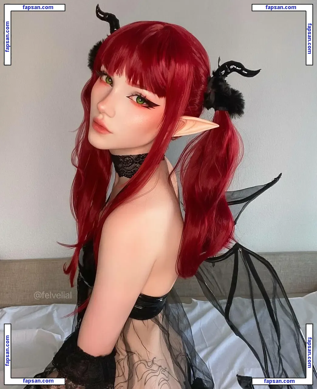 felvelial голая фото #0019 с Онлифанс