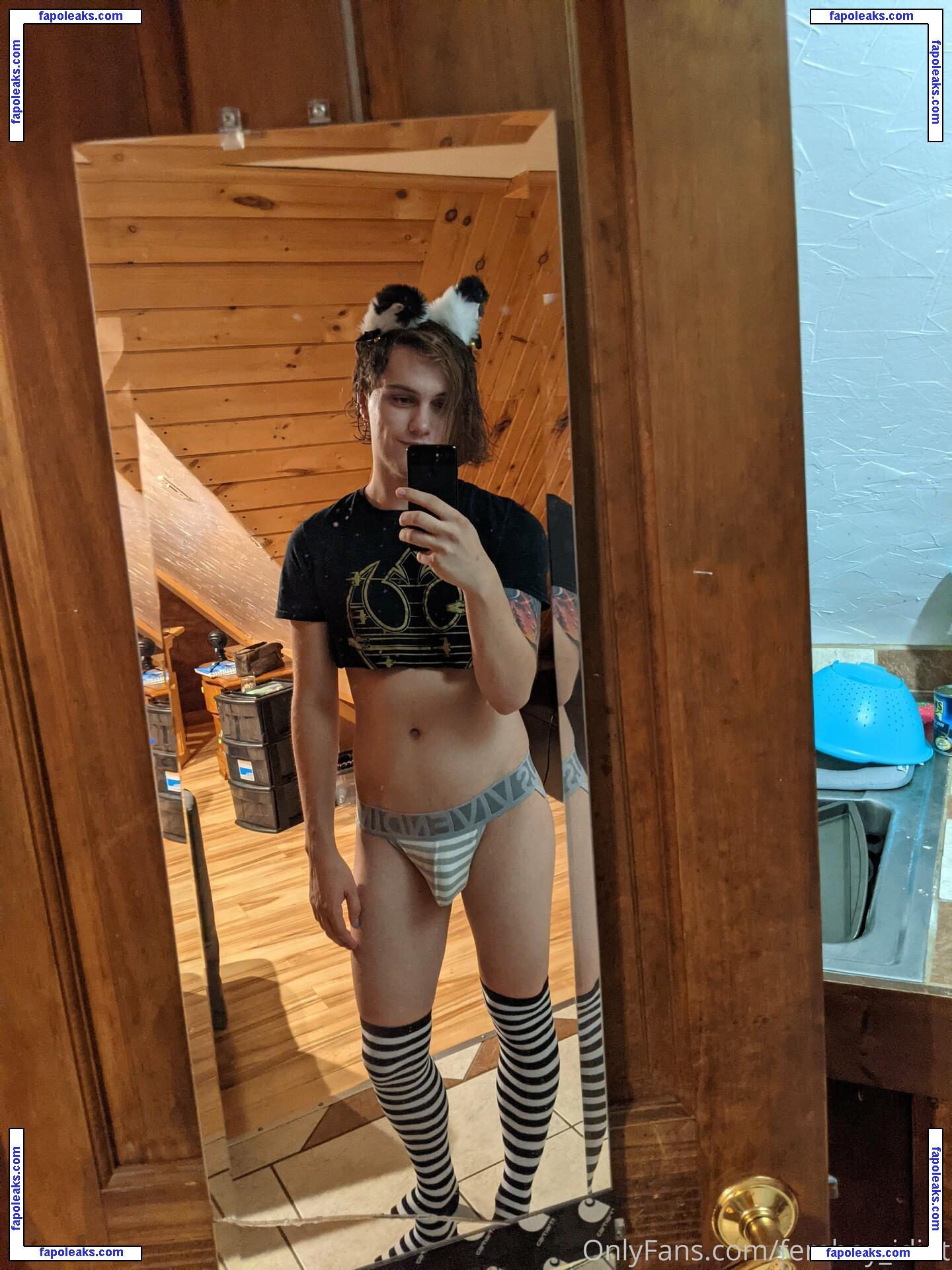 femboy_idiot nude photo #0002 from OnlyFans