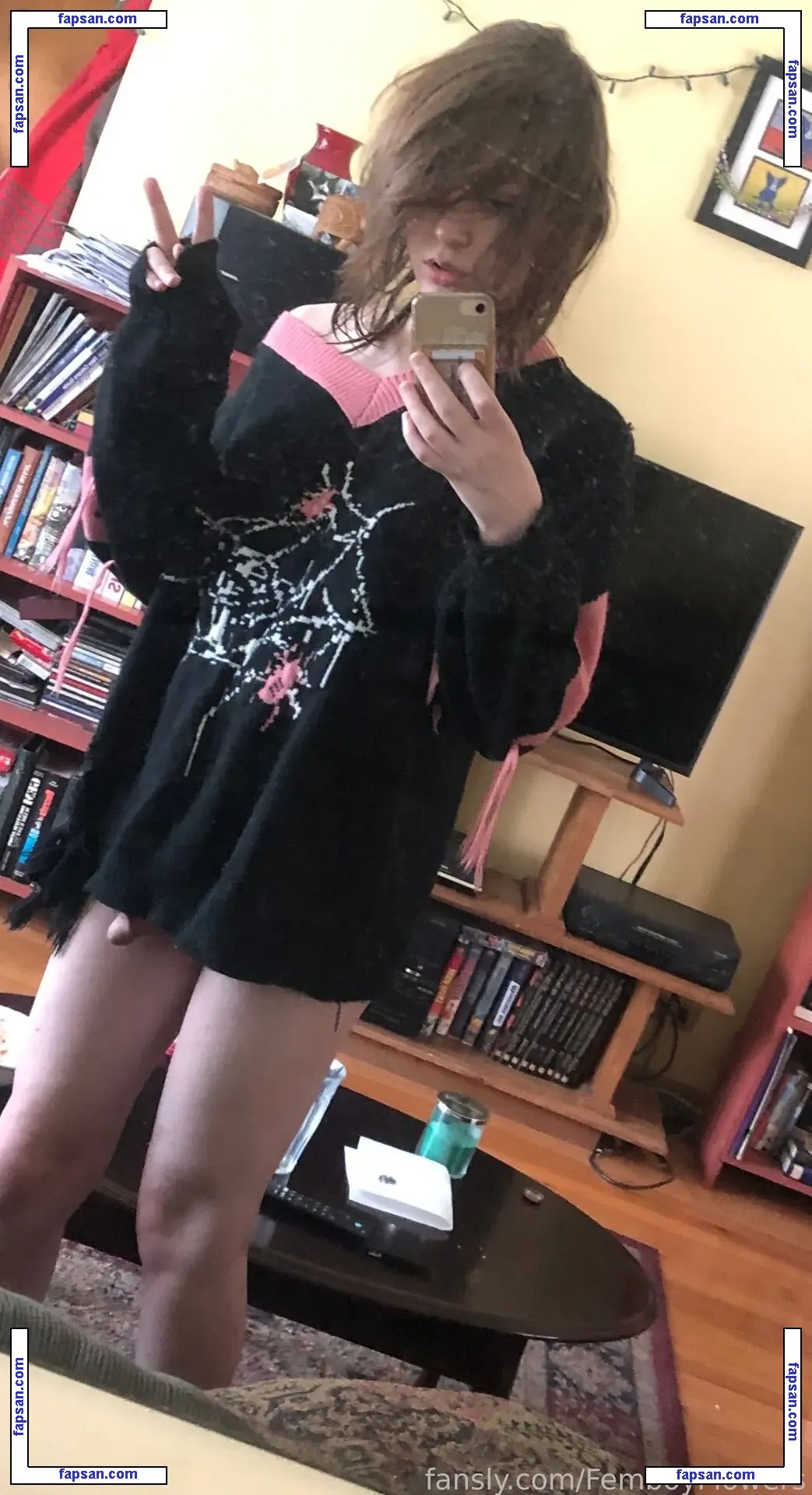 FemboyFlowers nude photo #0016 from OnlyFans