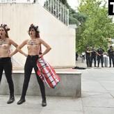 Femen голая #0001