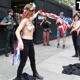 Femen голая #0003