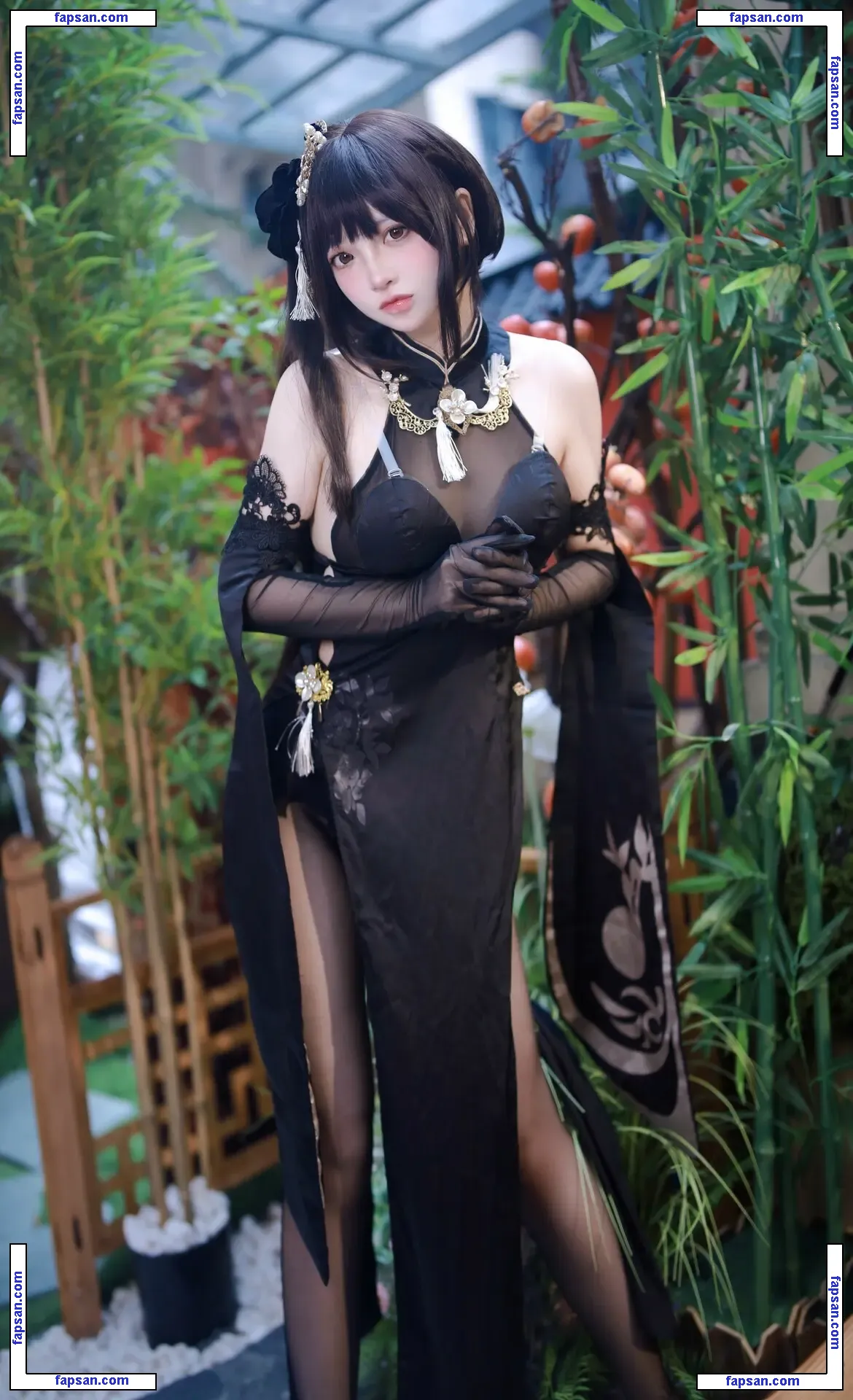 fengmaoss nude photo #0001 from OnlyFans