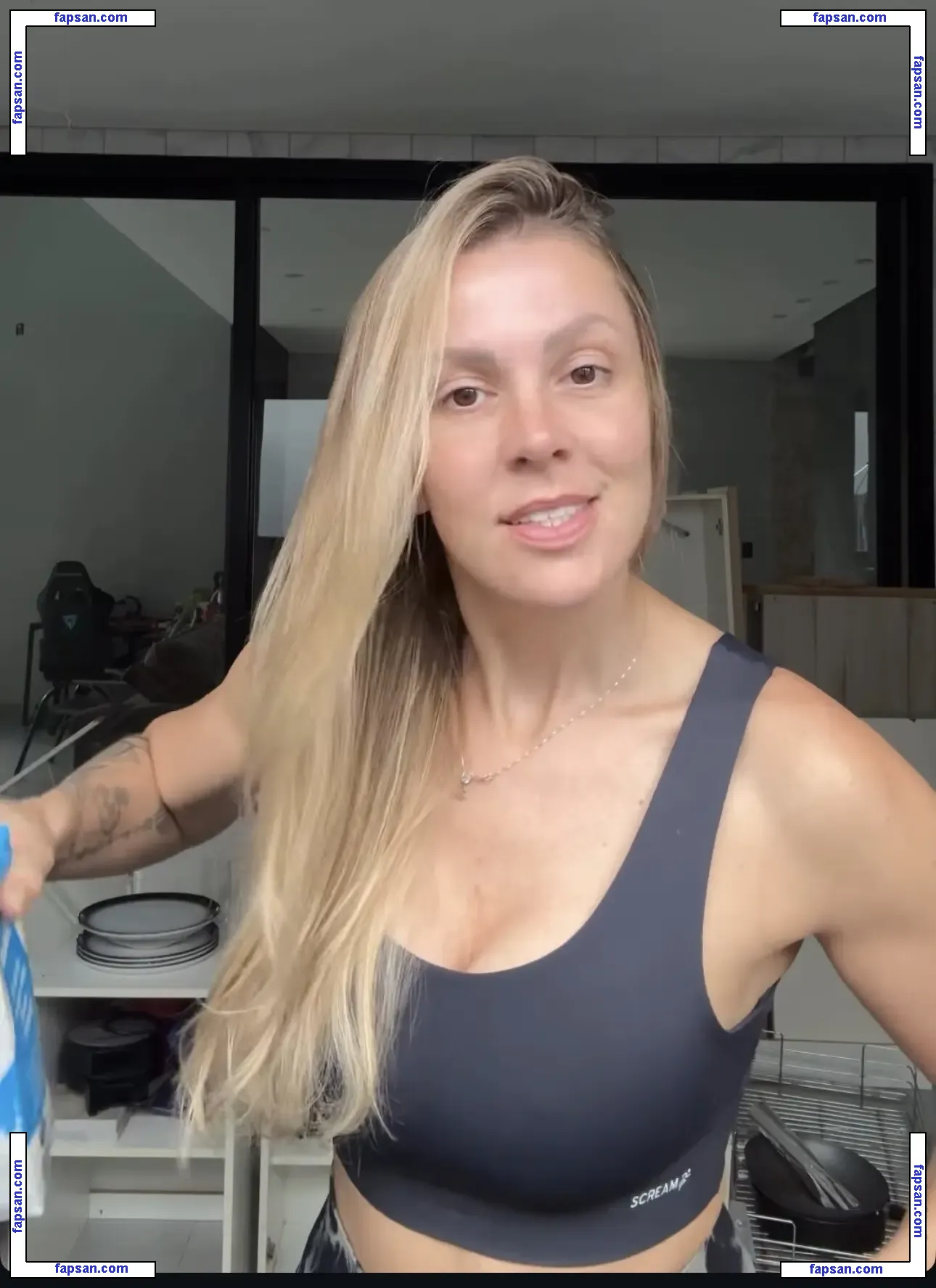 Fernanda Reif Fereif nude photo #0004 from OnlyFans