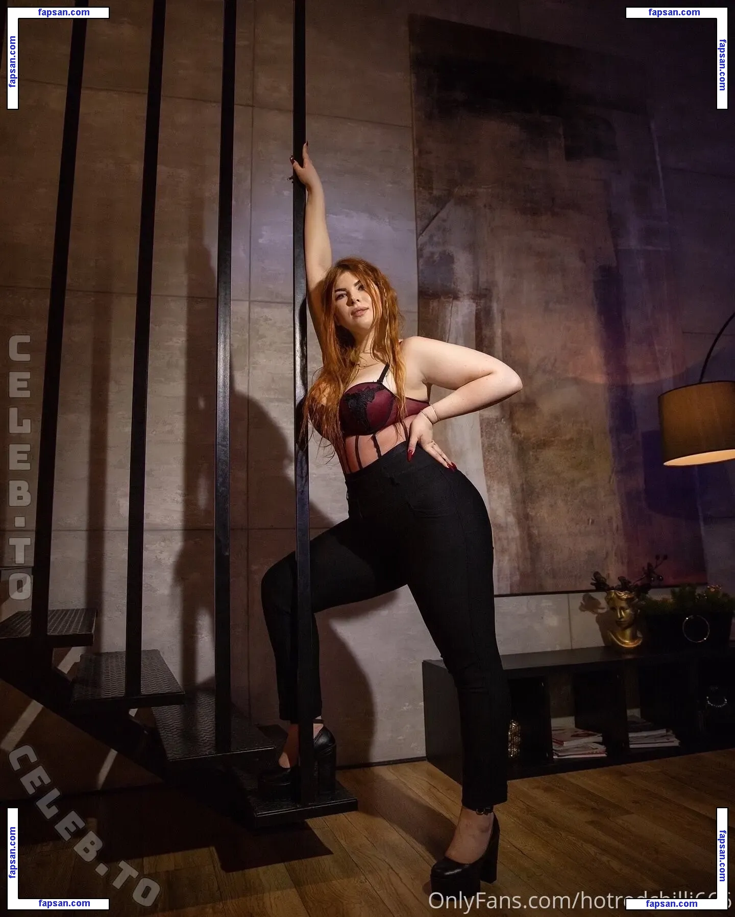 Ffoxyflame nude photo #0001 from OnlyFans