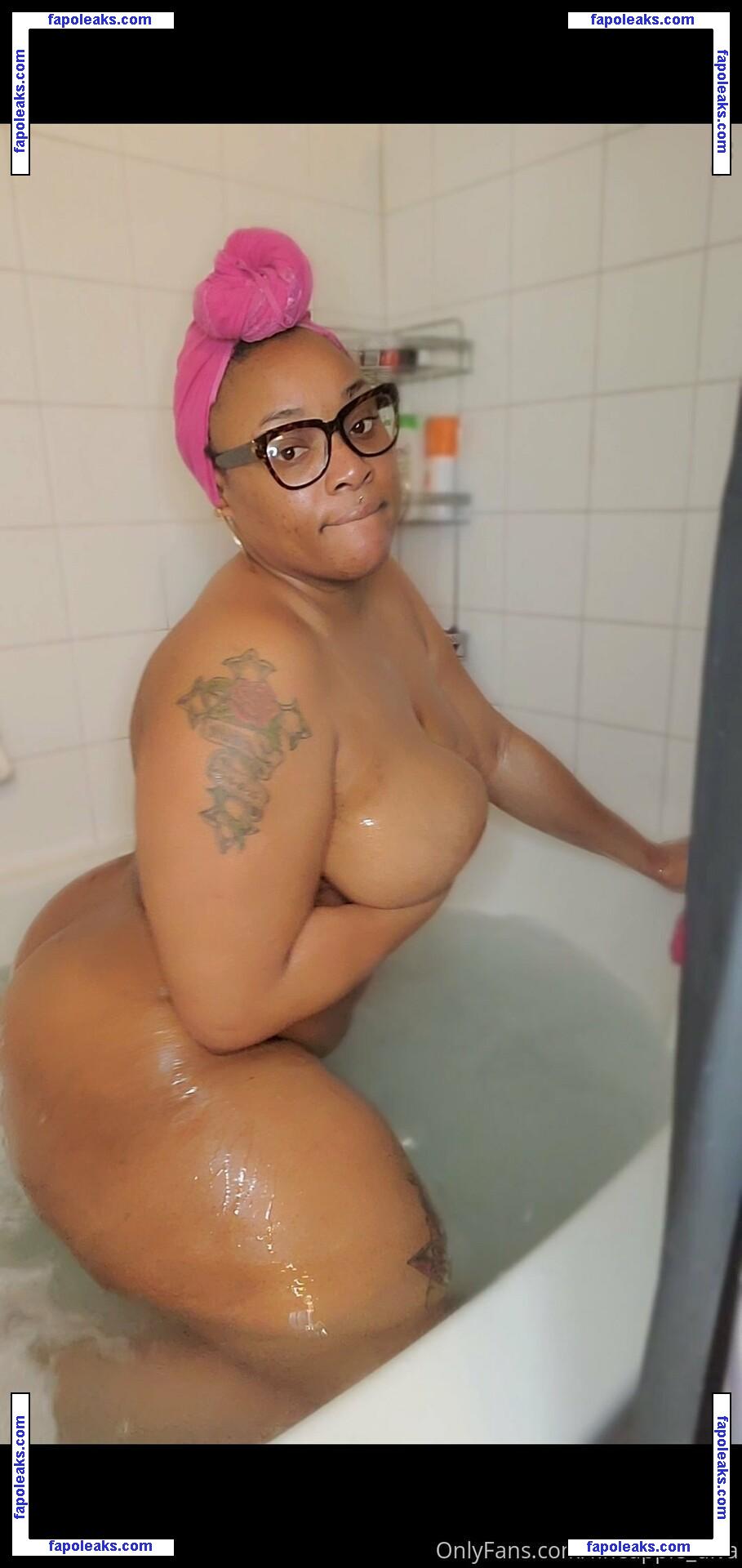 fineapple_diva nude photo #0090 from OnlyFans