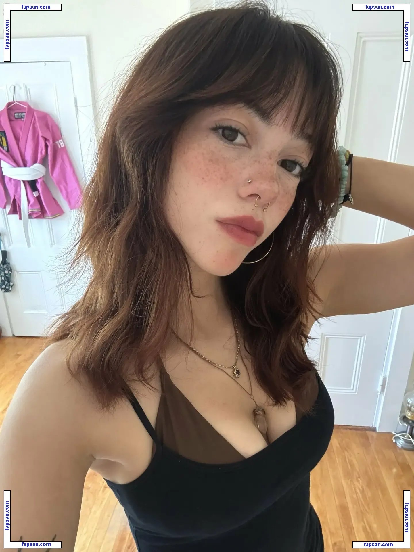 finseaa nude photo #0042 from OnlyFans