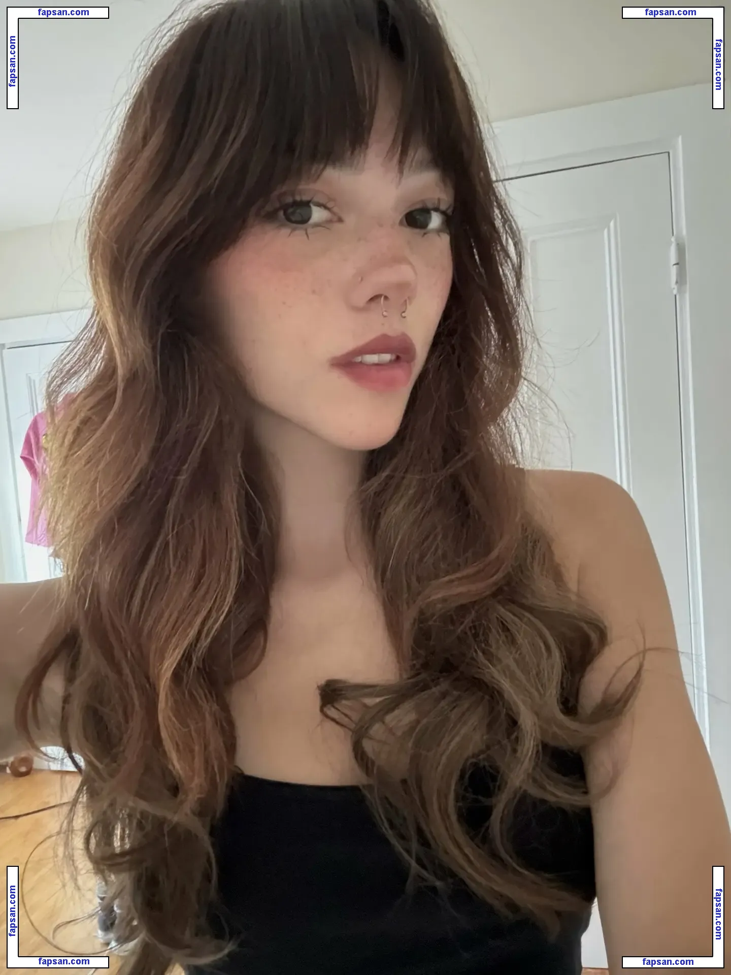 finseaa nude photo #0051 from OnlyFans