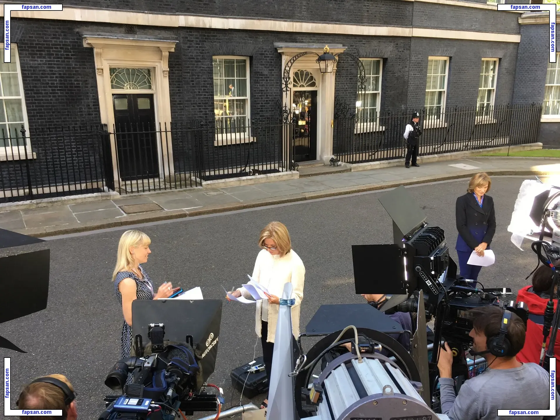 Fiona Bruce голая фото #0007 с Онлифанс