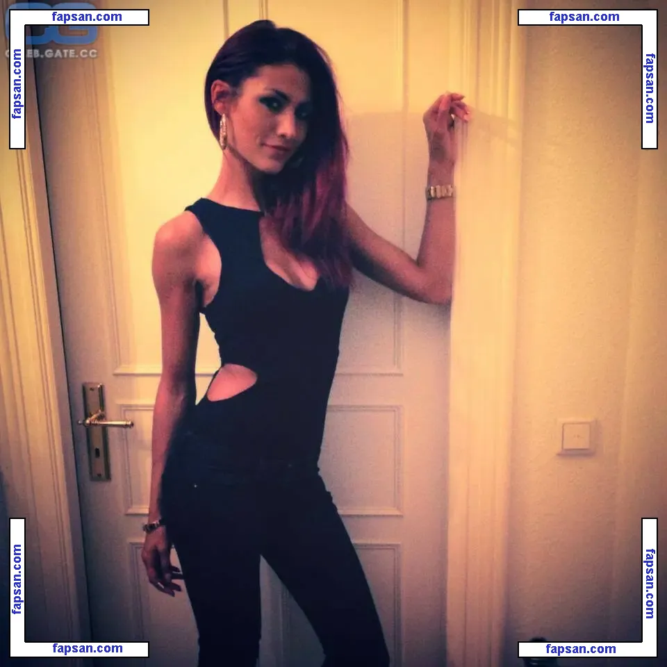 Fiona Erdmann nude photo #0162 from OnlyFans