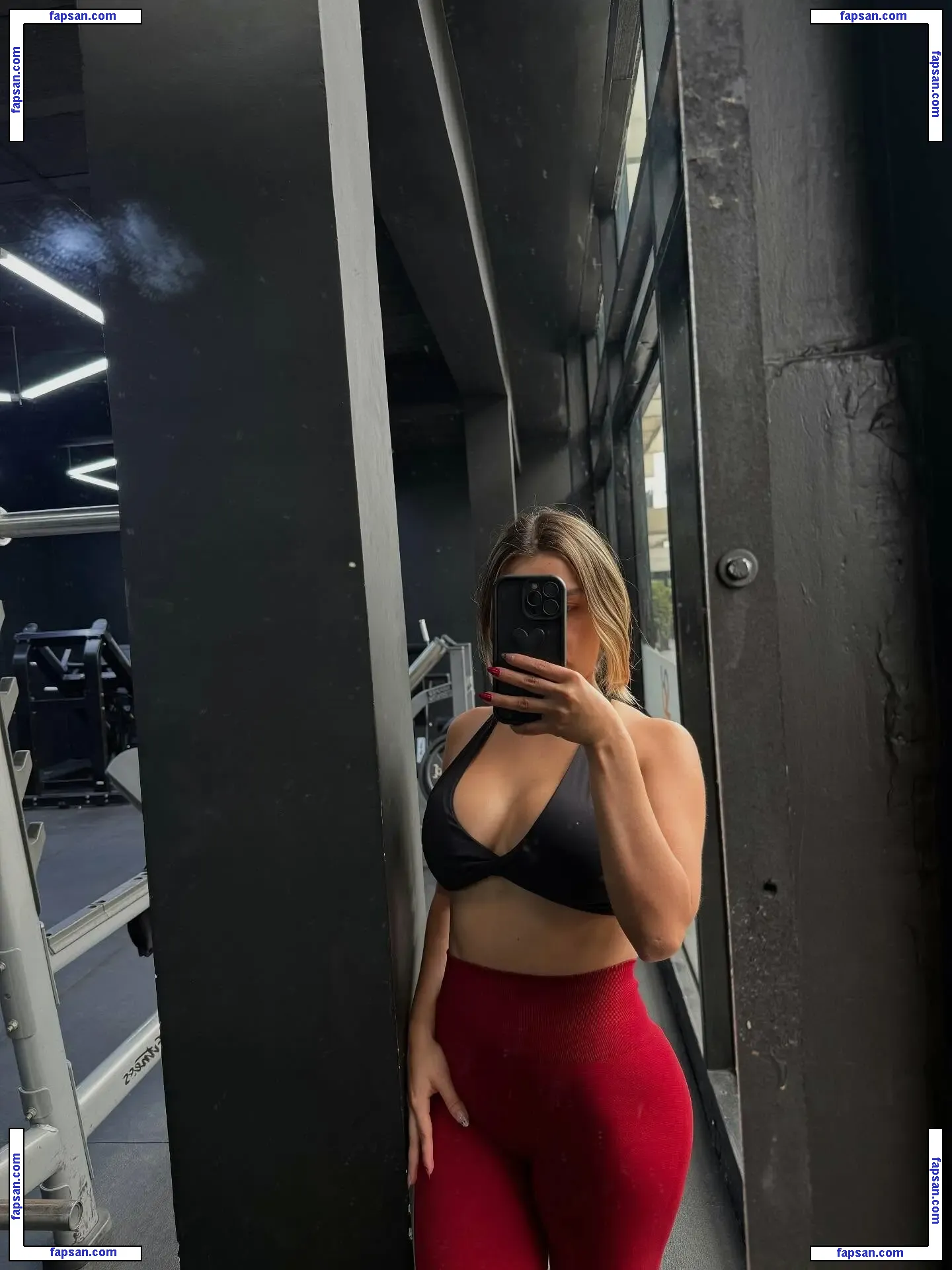 Fiorella Retiz nude photo #0003 from OnlyFans
