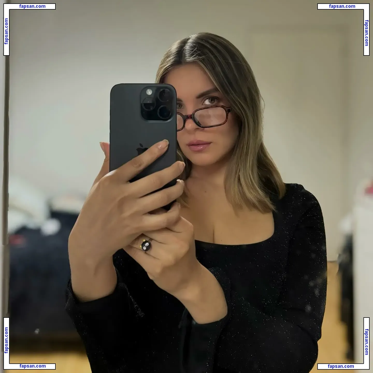 Fiorella Retiz nude photo #0004 from OnlyFans