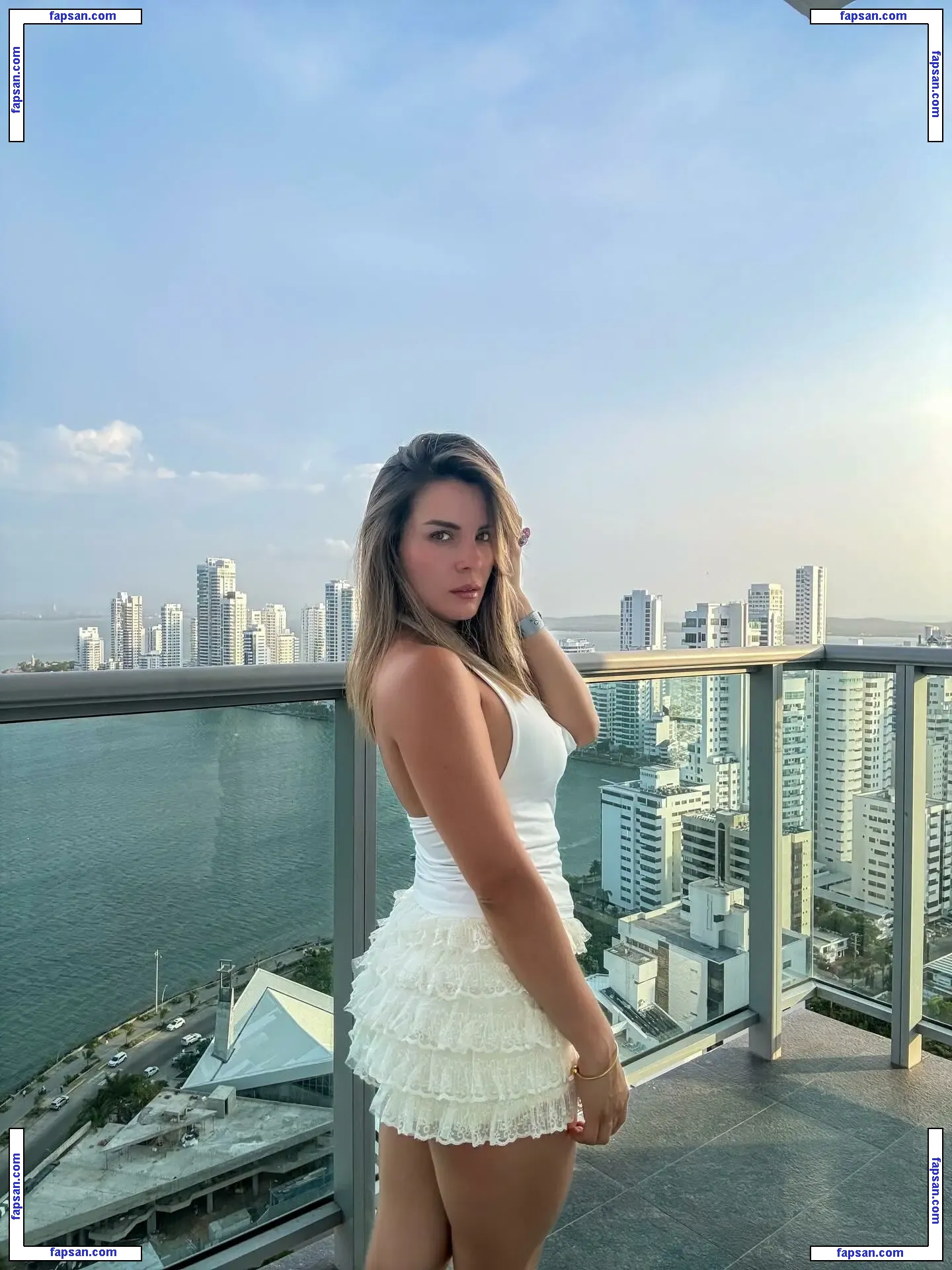 Fiorella Retiz голая фото #0074 с Онлифанс