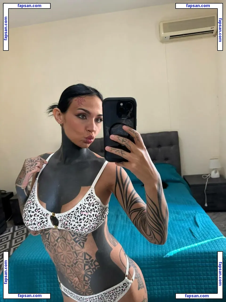 Fishball Nude nude photo #0010 from OnlyFans