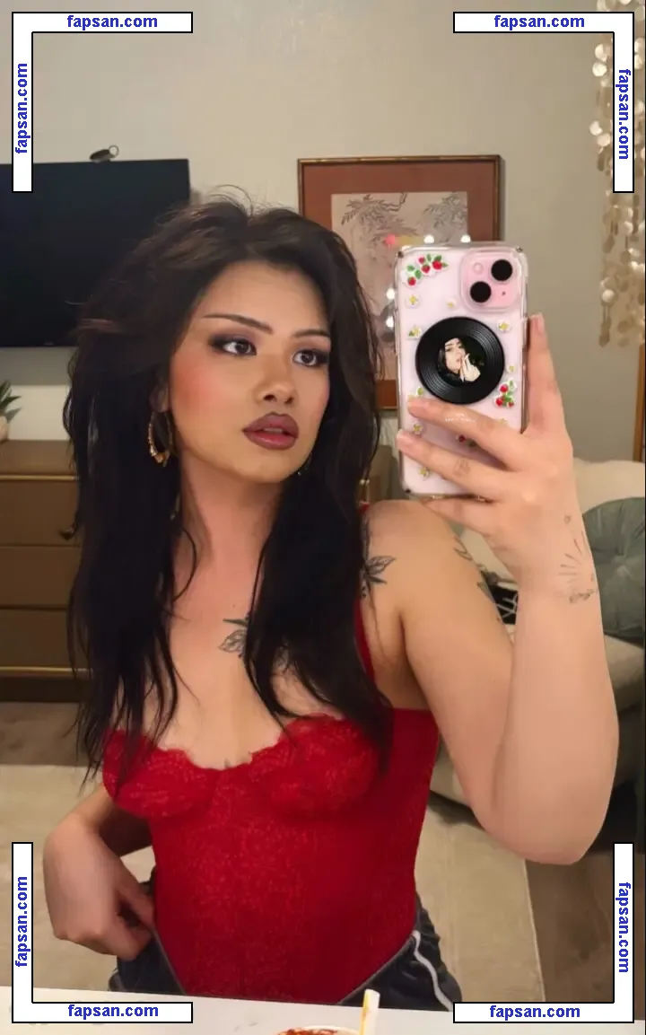 fishtanklive nude photo #0059 from OnlyFans