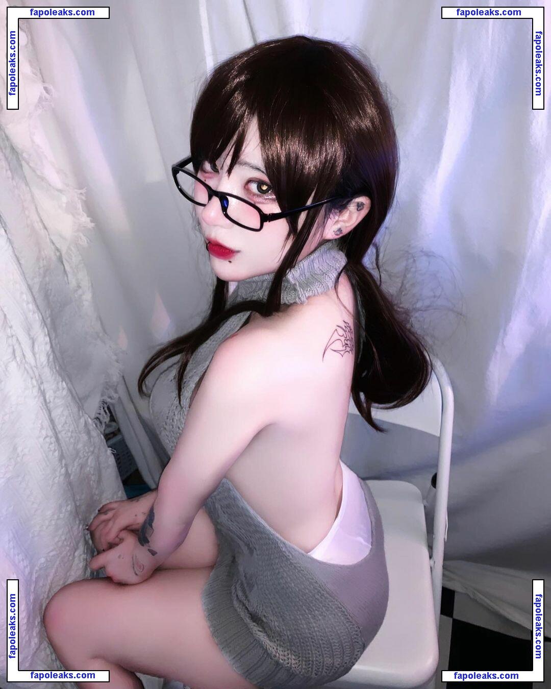 fishzombie / jyoyakki / surethisbunny / 죠야끼 nude photo #0017 from OnlyFans