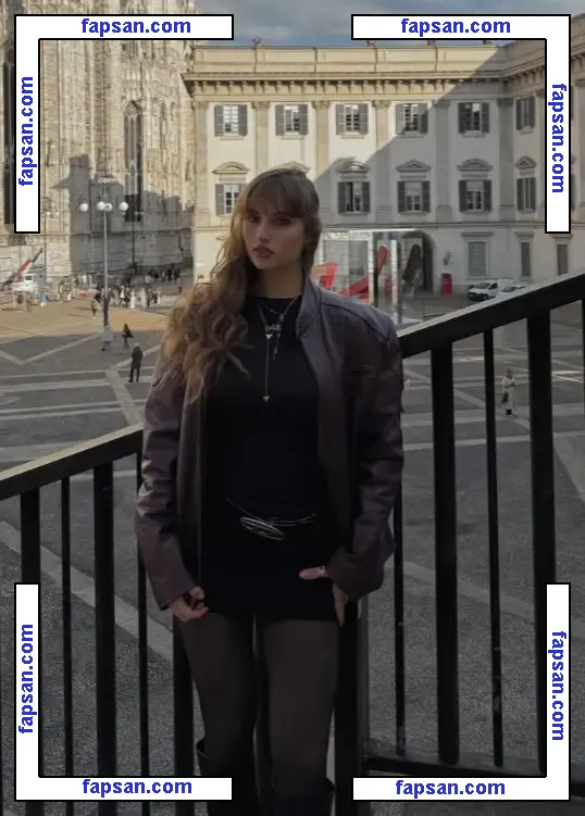 Fitbyalx nude photo #0021 from OnlyFans