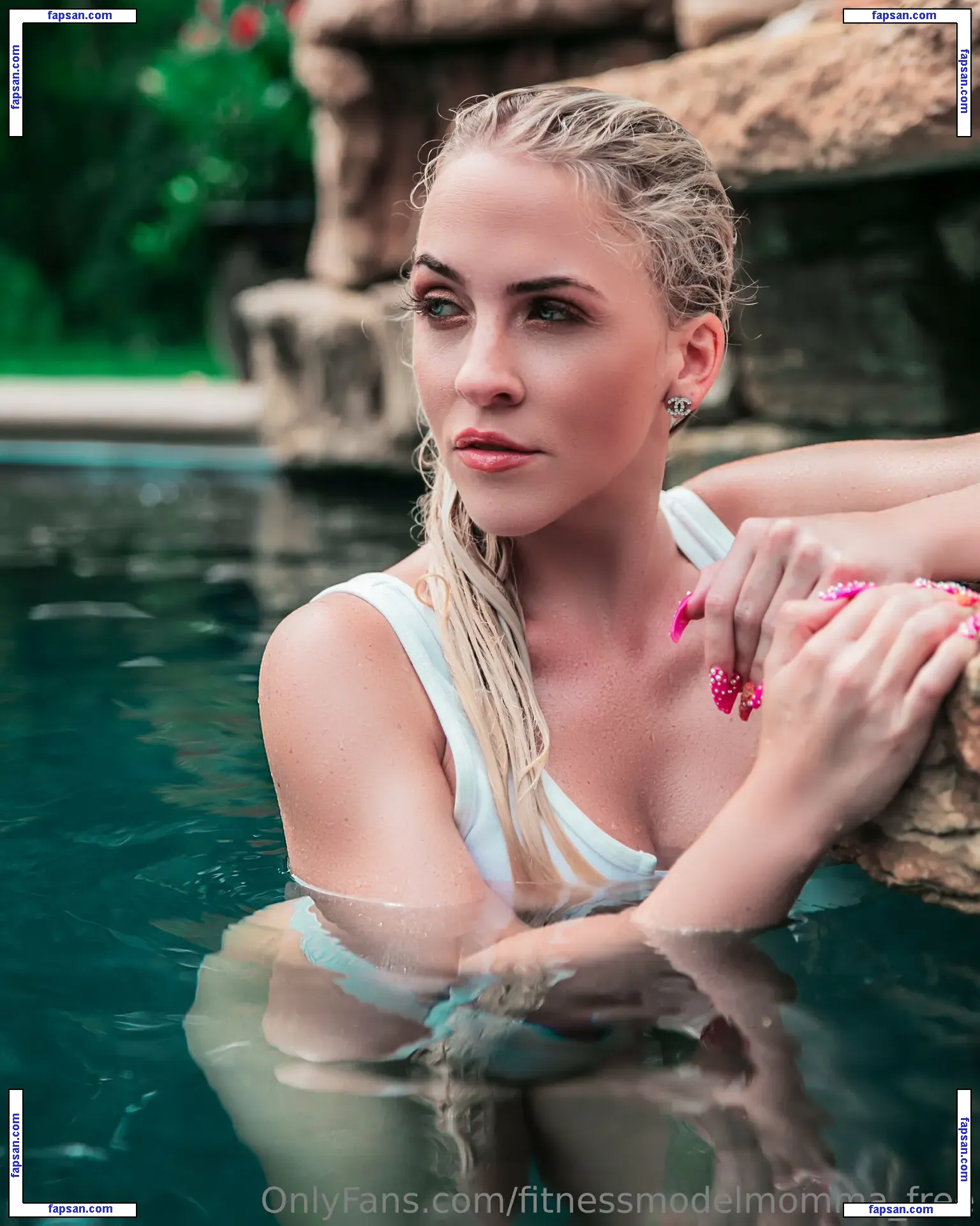 fitnessmodelmomma_free голая фото #0001 с Онлифанс