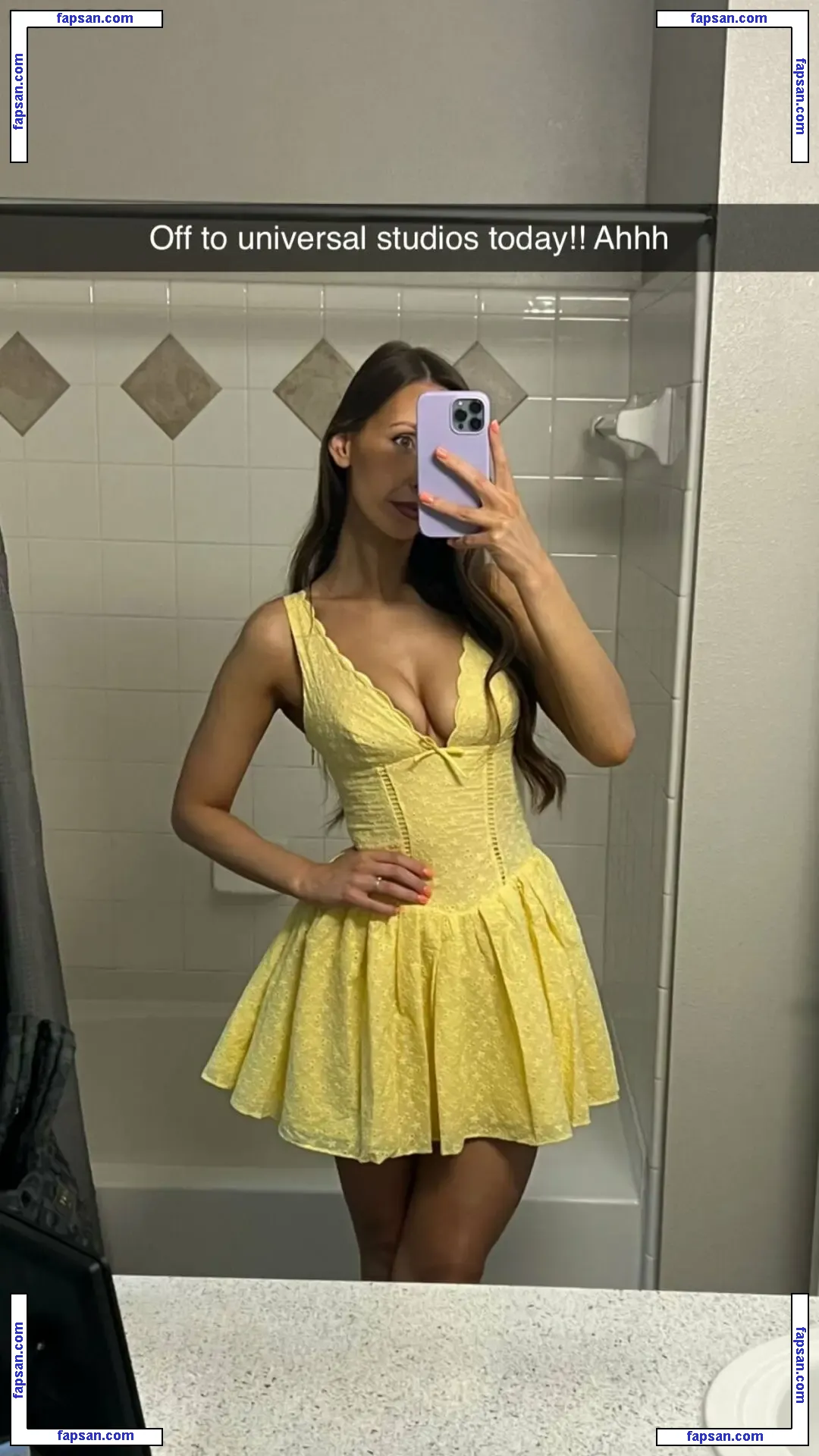 Fitwaffle nude photo #0001 from OnlyFans