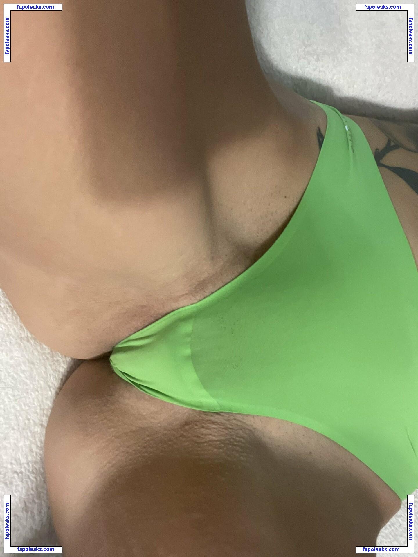 Fitwife1983 nude photo #0115 from OnlyFans