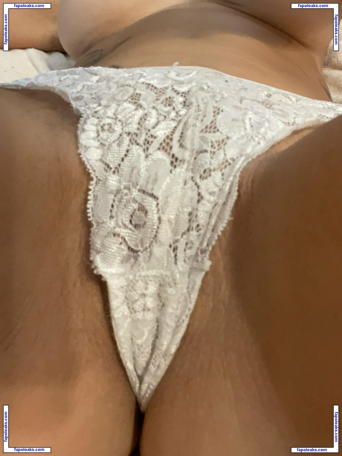 Fitwife1983 nude photo #0121 from OnlyFans