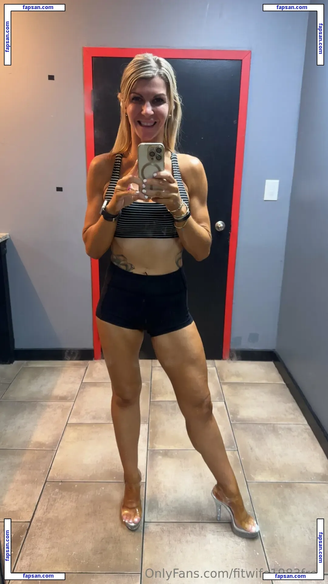 fitwife1983free nude photo #0014 from OnlyFans