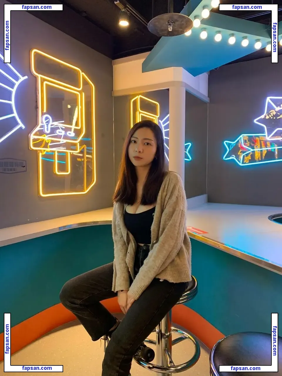 fIygcup голая фото #0003 с Онлифанс