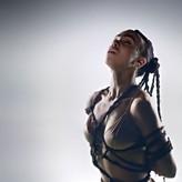 FKA twigs голая #0002