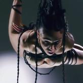 FKA twigs голая #0005