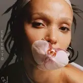 FKA twigs голая #0501