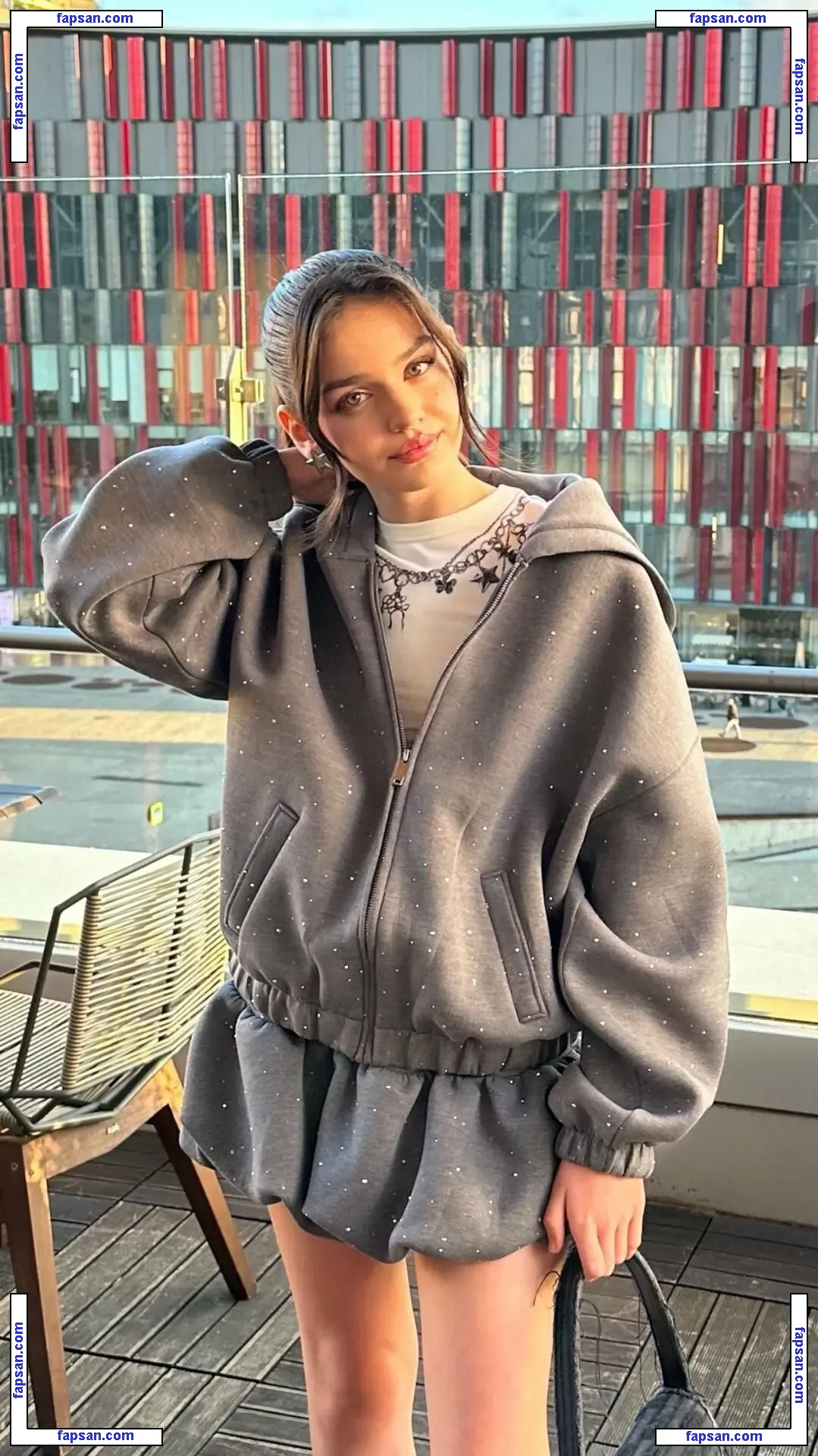 Fladia Topi nude photo #0004 from OnlyFans