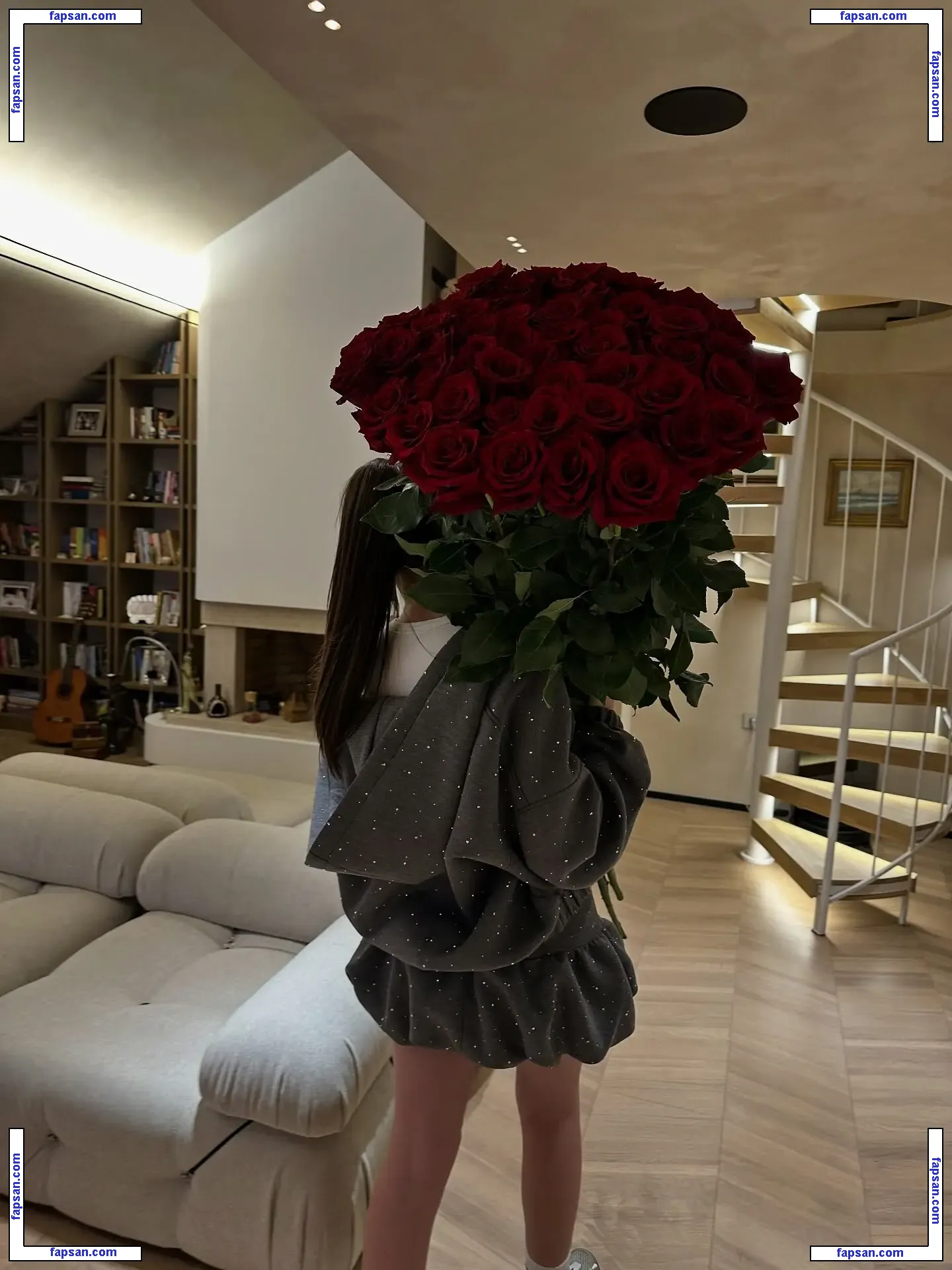 Fladia Topi nude photo #0016 from OnlyFans